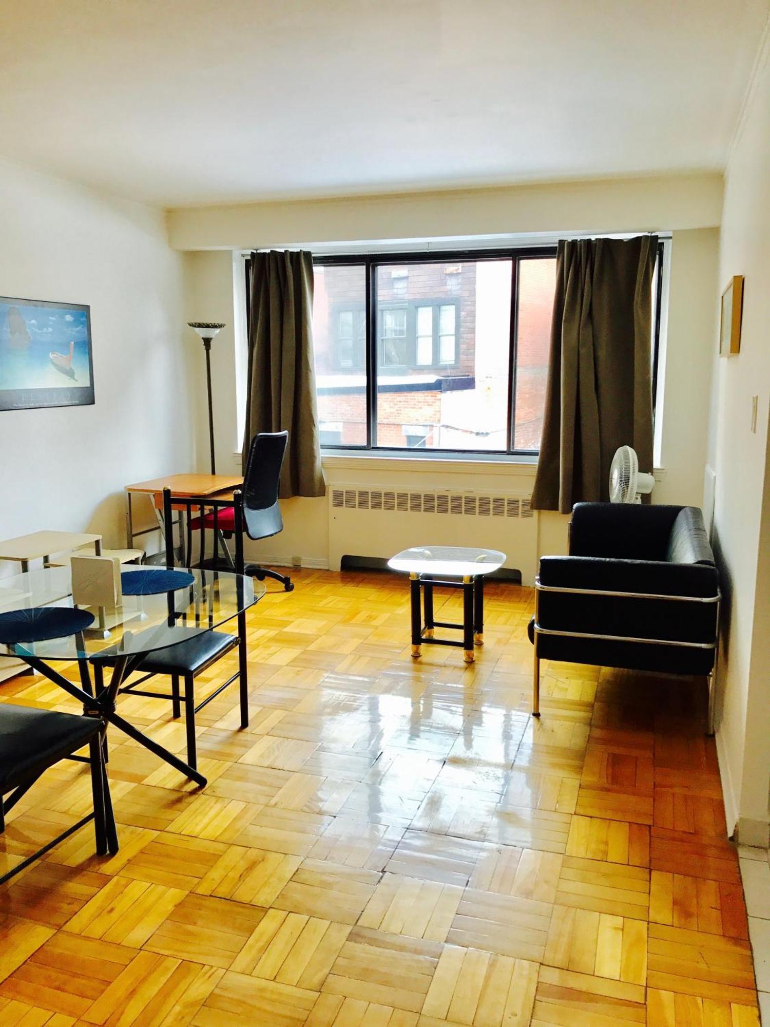 Stylish Montreal Apartment Comfortable Stay In The Golden Square Mile Exterior photo